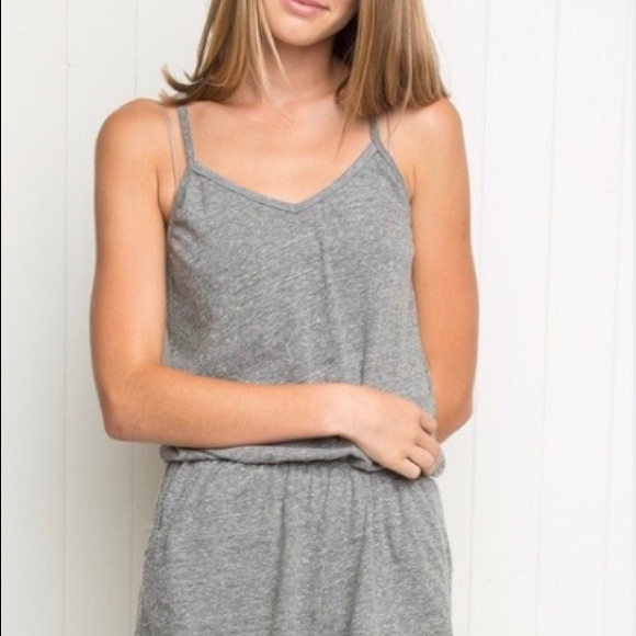Grey romper from Brandy Melville ! - Picture 2 of 3